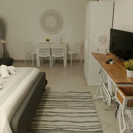 Genial Signorino Ecoresort Sleeps-3 Persons Marsala